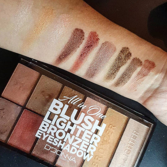 PALETTE BLUSH LIGHTER BRONZER ET EYESHADOW – D’DONNA